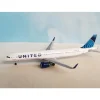 Airplane Model*Aero Classics AC411206 1:400 KLM A321neo PH-AXA - Miniature Marvels: Airplane Models & Painted Dice