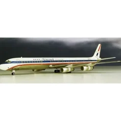 Airplane Model*Aero Classics AC219550A 1:200 United Airlines DC-8-61 N8078U - Miniature Marvels: Airplane Models & Painted Dice