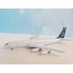 Airplane Model*Aeroclassics AC411307 1:400 RAAF Boeing 707 A20-624 - Miniature Marvels: Airplane Models & Painted Dice