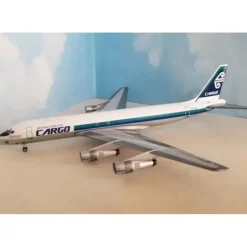 Airplane Model*AeroClassics AC2ZKNZD 1:200 Air New Zealand Cargo Douglas DC-8-30 NZK-NZD - Miniature Marvels: Airplane Models & Painted Dice