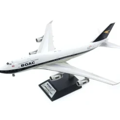 Airplane Model*ARD200 BA100 1:200 BOAC Boeing 747-400 G-BYGC - Miniature Marvels: Airplane Models & Painted Dice