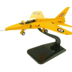 Airplane Model*Aviation72 AV7222003 1:72 Folland Gnat RAF Display Team "YellowJacks" - Miniature Marvels: Airplane Models & Painted Dice
