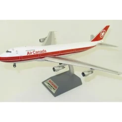 Airplane Model*B Models B-741-AC-07 1:200 Air Canada Boeing 747-100 - Miniature Marvels: Airplane Models & Painted Dice