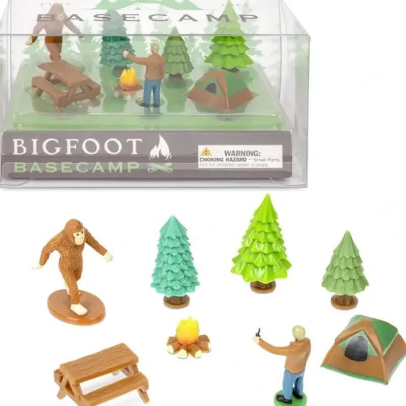 Egpull<BIGFOOT BASECAMP - Miniature Figurines Toy Art Craft Play Set - Archie McPhee - Miniature Marvels: Airplane Models & Painted Dice