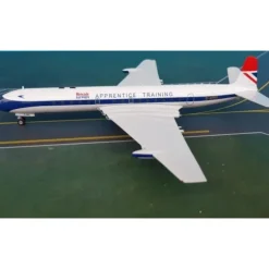 Airplane Model**B-Models B-106-BA-1218 1:200 British Airways DH-106 Comet - Miniature Marvels: Airplane Models & Painted Dice