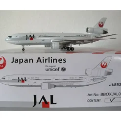 Airplane Model**B-Models BBOXJAL05 1:200 Japan Airlines DC-10 JA8532 - Miniature Marvels: Airplane Models & Painted Dice