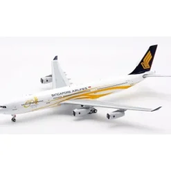 Airplane Model*B-Models B-343-SJE 1:200 Singapore Airlines A340-313 - Miniature Marvels: Airplane Models & Painted Dice