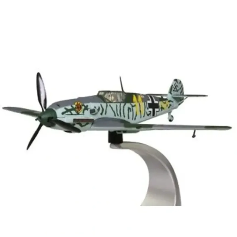 Airplane Model*Corgi AA32103 1:72 BF-109E Luftwaffe 9./JG 54 Grunherz, Waldemar Wubke - Miniature Marvels: Airplane Models & Painted Dice