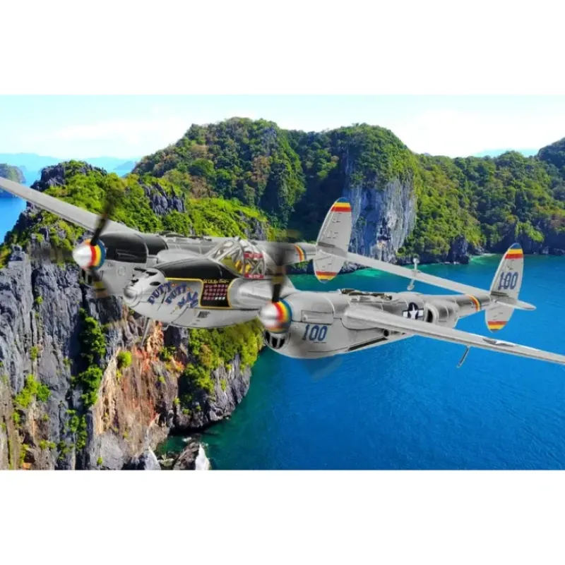 Airplane Model*Corgi AA36617 1:72 P-38L "Putt Putt Maru" - Miniature Marvels: Airplane Models & Painted Dice