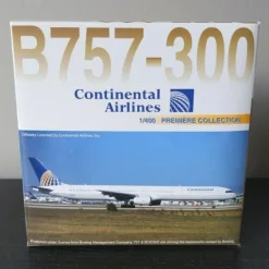 Airplane Model*Dragon Models 55453 1:400 Continental Airlines Boeing 757-300 - Miniature Marvels: Airplane Models & Painted Dice