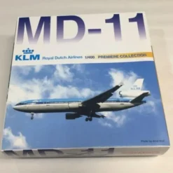 Airplane Model*Dragon Models 55296 1:400 KLM MD-11 - Miniature Marvels: Airplane Models & Painted Dice