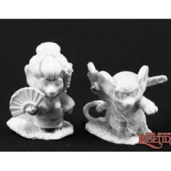 Miniature<Eastern Mouslings (2): Dark Heaven Legends RPR 03825 - Miniature Marvels: Airplane Models & Painted Dice