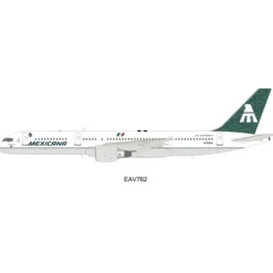 Airplane Model**EL Aviador EAV762 1:200 Mexicana Boeing 757-200 - Miniature Marvels: Airplane Models & Painted Dice