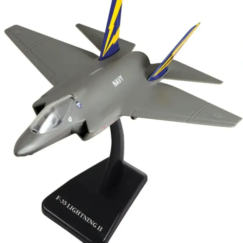 Airplane Model*EZ Build Model Kit F-35 Lightning II INEZF35 - Miniature Marvels: Airplane Models & Painted Dice