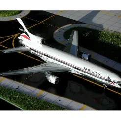 Airplane Model*Gemini Jets 355 7378 1:400 Delta Lockheed L-1011-385 N728DA - Miniature Marvels: Airplane Models & Painted Dice