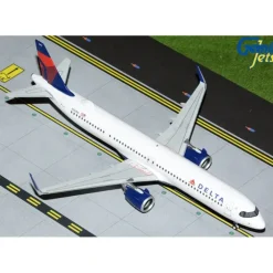 Airplane Model*Gemini Jets G2DAL896 1:200 Delta Airlines Airbus A321NEO - Miniature Marvels: Airplane Models & Painted Dice