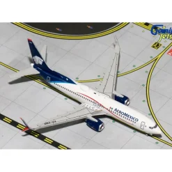 Airplane Model*Gemini Jets GJAMX1269 1:400 AeroMexico Boeing 737-800 XA-AMK - Miniature Marvels: Airplane Models & Painted Dice