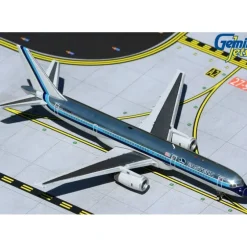 Airplane Model*Gemini Jets GJEAL1981 1:400 Eastern Airlines Boeing 757-200 - Miniature Marvels: Airplane Models & Painted Dice