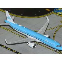 Airplane Model*Gemini Jets GJKLM2291 1:400 KLM A321 Neo - Miniature Marvels: Airplane Models & Painted Dice