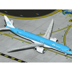 Airplane Model*Gemini Jets GJKLM2197 1:400 KLM Cityhopper ERJ-195-E2 PH-NXE - Miniature Marvels: Airplane Models & Painted Dice