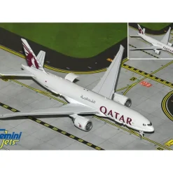 Airplane Model*Gemini Jets GJQAC2145 1:400 Qatar Airways Cargo B777-200LRF A7-BFT (Interactive Series) - Miniature Marvels: Airplane Models & Painted Dice