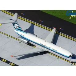 Airplane Model*Gemini Jets G2KLM847 1:200 KLM McDonnell Douglas DC-9-30 - Miniature Marvels: Airplane Models & Painted Dice