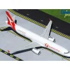 Airplane Model*Gemini Jets G2QFA940 1:200 Qantas Freight Airbus A321P2F - Miniature Marvels: Airplane Models & Painted Dice