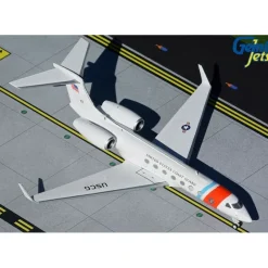 Airplane Model*Gemini Jets G2USC918 1:200 US Coast Guard C-37B Gulfstream 500 - Miniature Marvels: Airplane Models & Painted Dice