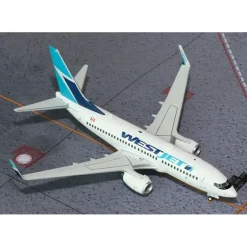 Airplane Model*Gemini Jets G2WJA233 1:200 Westjet Boeing 737-700 - Miniature Marvels: Airplane Models & Painted Dice