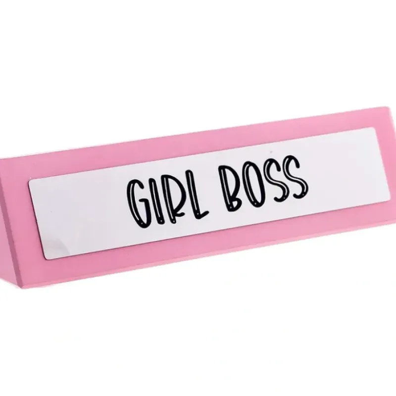 Egpull<GIRL BOSS Pink Wooden Desk Sign - Funny Office Work Home Gag Gift - Miniature Marvels: Airplane Models & Painted Dice