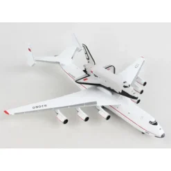 Airplane Model*Herpa Wings 562812 1:400 Antonov AN-225 with Buran Space Orbiter - Miniature Marvels: Airplane Models & Painted Dice