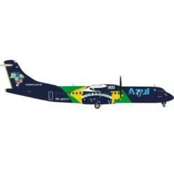 Airplane Model*Herpa Wings 572675 1:200 Azul ATR-42-600 "Brazial Flag Livery" - Miniature Marvels: Airplane Models & Painted Dice