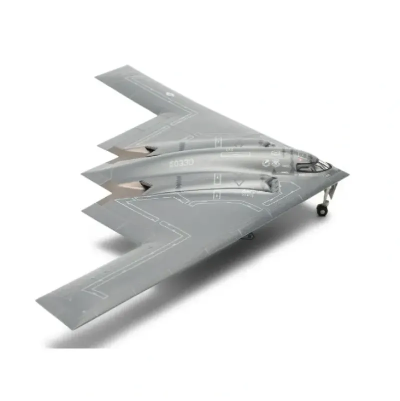 Airplane Model*Herpa Wings 573092 1:200 U.S. Air Force Northrop Grumman B-2A Spirit 393rd Bomb Squadron, Whiteman "Spirit of California" - Miniature Marvels: Airplane Models & Painted Dice