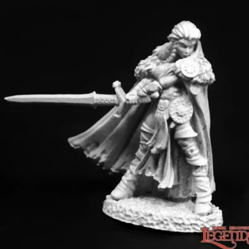 Miniature<Highlander Heroine: Dark Heaven Legends RPR 03765 - Miniature Marvels: Airplane Models & Painted Dice