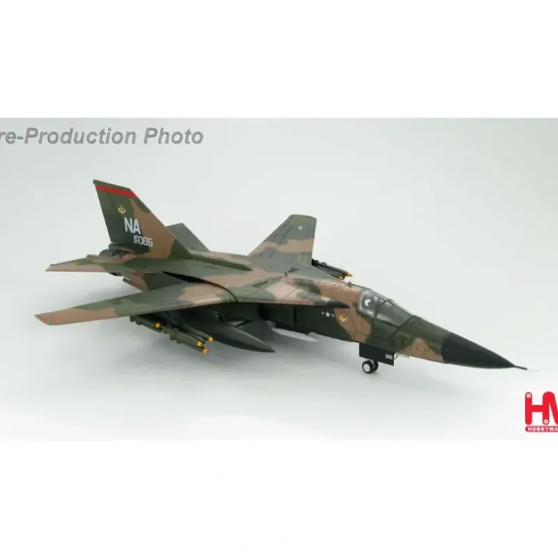Airplane Model*Hobby Master HA3001 1:72 F-111A Aardvark 474 TFW, 429 TFS, Thailand 1972 - Miniature Marvels: Airplane Models & Painted Dice