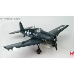 Airplane Model*Hobby Master HA0304 1:32 F6F-5N Hellcat - Miniature Marvels: Airplane Models & Painted Dice