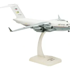 Airplane Model*Hogan Wings 5606 1:200 Kuwait Air Force C-17 Globemaster III - Miniature Marvels: Airplane Models & Painted Dice