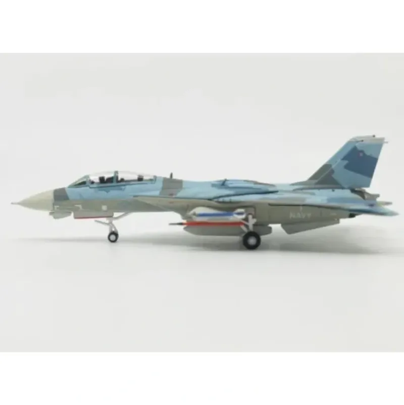 Airplane Model*Hogan Wings 1:200 F-14a 6542 - Miniature Marvels: Airplane Models & Painted Dice