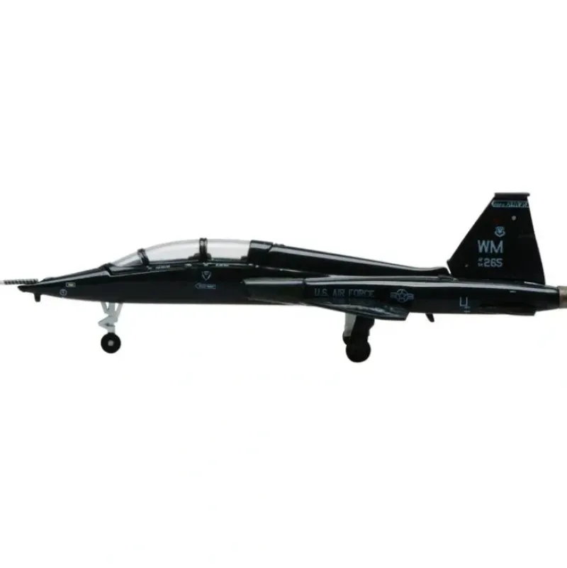 Airplane Model*Hogan Wings 1:200 USAF T-38 7334 - Miniature Marvels: Airplane Models & Painted Dice