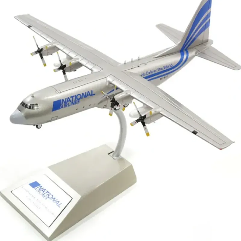 Airplane Model*Inflight IF1300117 1:200 National Airlines L-100-30 Hercules (L-382G) - Miniature Marvels: Airplane Models & Painted Dice