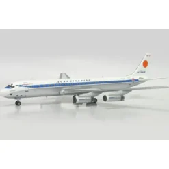 Airplane Model**Inflight IF80016 1:200 Scandinavian Air DC-8-62 - Miniature Marvels: Airplane Models & Painted Dice