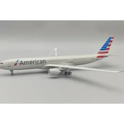Airplane Model*Inflight IF333AA1123 1:200 American Airlines Airbus A330-323 N278AY - Miniature Marvels: Airplane Models & Painted Dice