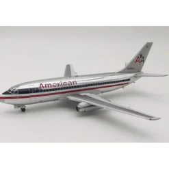 Airplane Model*Inflight IF732AA0419P 1:200 American Airlines Boeing 737-200 - Miniature Marvels: Airplane Models & Painted Dice