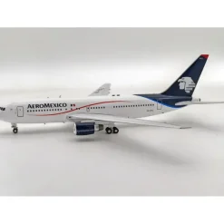 Airplane Model*Inflight IF762AM1223 1:200 AeroMexico Boeing 767-283/ER XA-FRJ - Miniature Marvels: Airplane Models & Painted Dice
