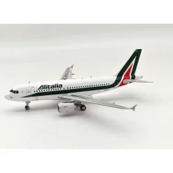 Airplane Model*Inflight IF319AZ1223 1:200 Alitalia Airbus A319-112 I-BIMA - Miniature Marvels: Airplane Models & Painted Dice