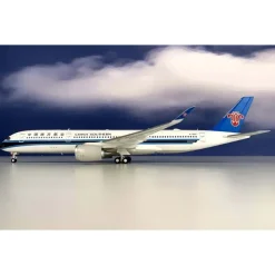 Airplane Model**Inflight IF350CZ0719 1:200 China Southern Airbus A350-900 B-308T - Miniature Marvels: Airplane Models & Painted Dice