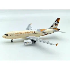 Airplane Model**Inflight IF319EY0923 1:200 ETIHAD A319 A6-EIE - Miniature Marvels: Airplane Models & Painted Dice