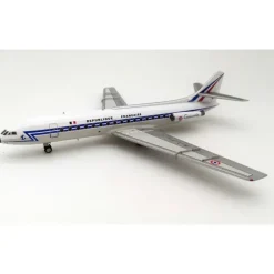 Airplane Model**InFlight IF210FAF0619 1:200 French Air Force SE-210 141 Caravelle III - Miniature Marvels: Airplane Models & Painted Dice
