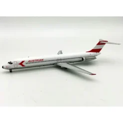 Airplane Model**InFlight IF951OE1221 1:200 Austrian Douglas DC-9-51 - Miniature Marvels: Airplane Models & Painted Dice