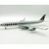 Airplane Model**Inflight IF343QR0322 1:200 Qatar Amiri Flight Airbus A340-300 - Miniature Marvels: Airplane Models & Painted Dice